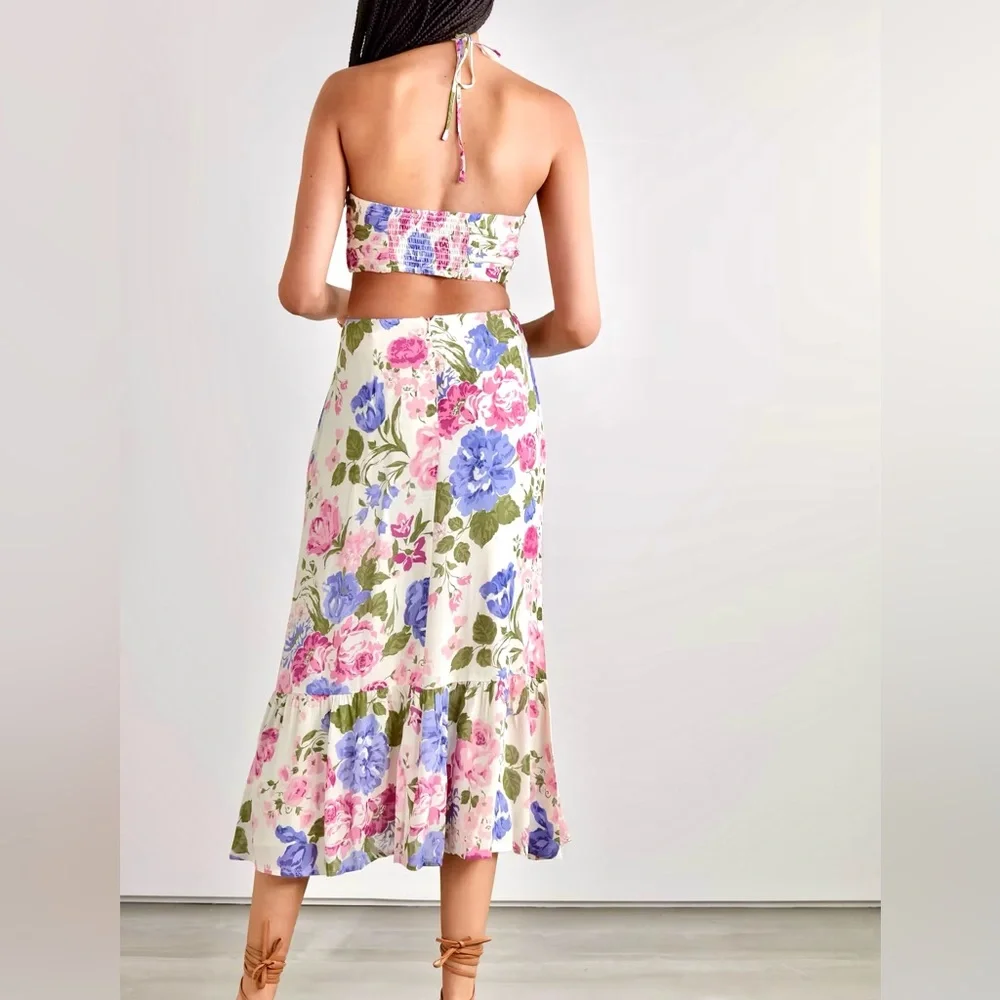 🌺🎉HP🎉🌺 NWT Reformation Riya Cutout Floral Print Halter Dress - Picture 4 of 13